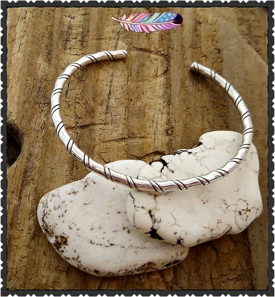 Twisted Sterling Tahe Navajo Cuff - SaltyCwgrl Creations